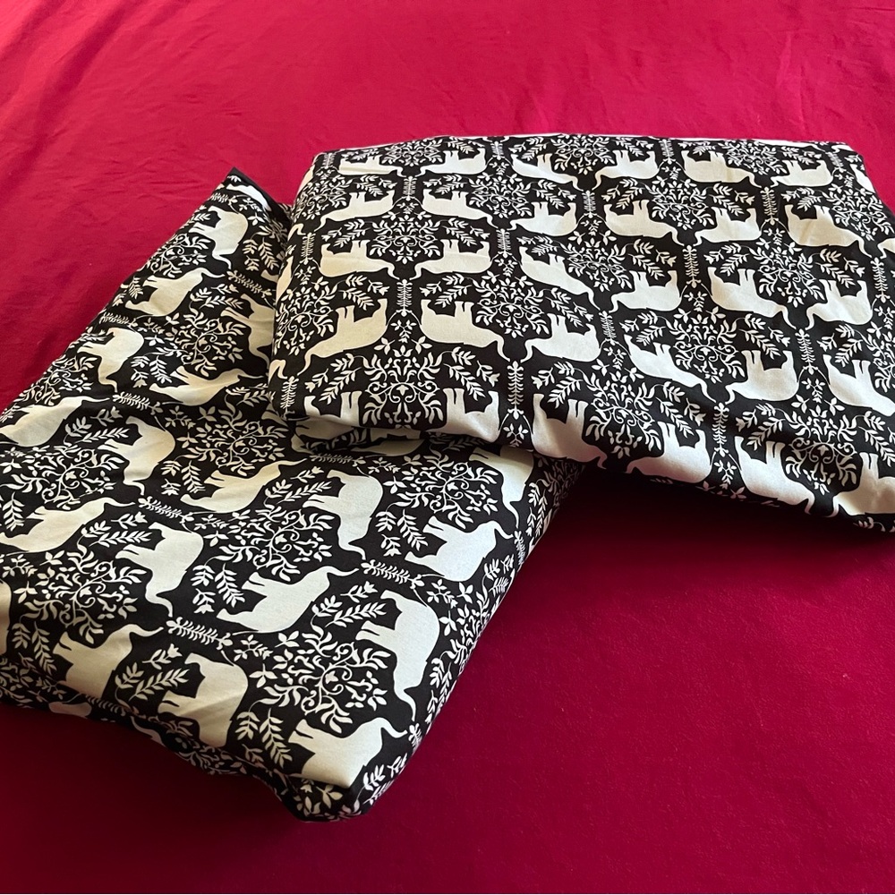*🍄2(fer Mainstays Black and White Elephant Duvet Covers